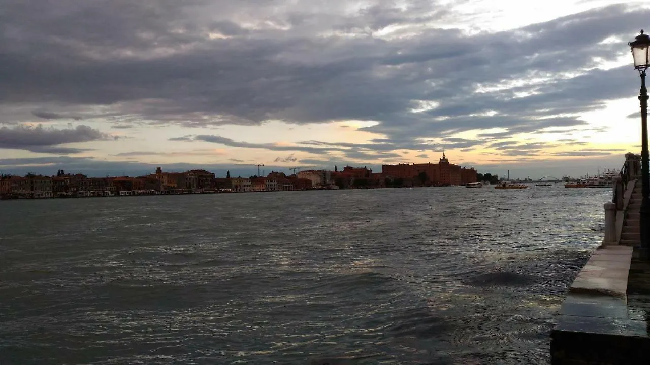 Bed and Breakfast Dorsoduro461 Venezia Italia